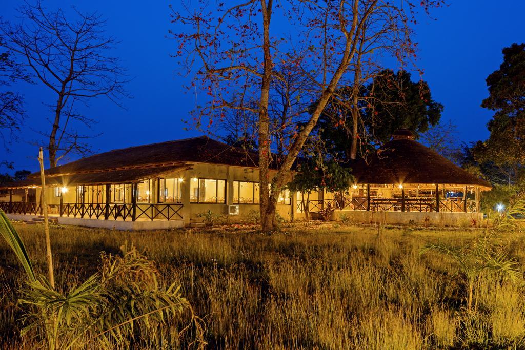 Siddhartha Wildlife Retreat Hotel Meghauli Екстериор снимка