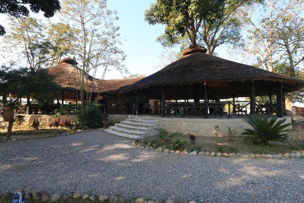 Siddhartha Wildlife Retreat Hotel Meghauli Екстериор снимка
