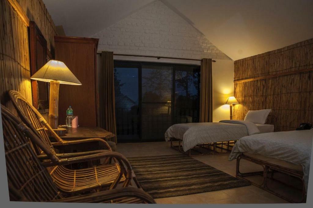 Siddhartha Wildlife Retreat Hotel Meghauli Екстериор снимка