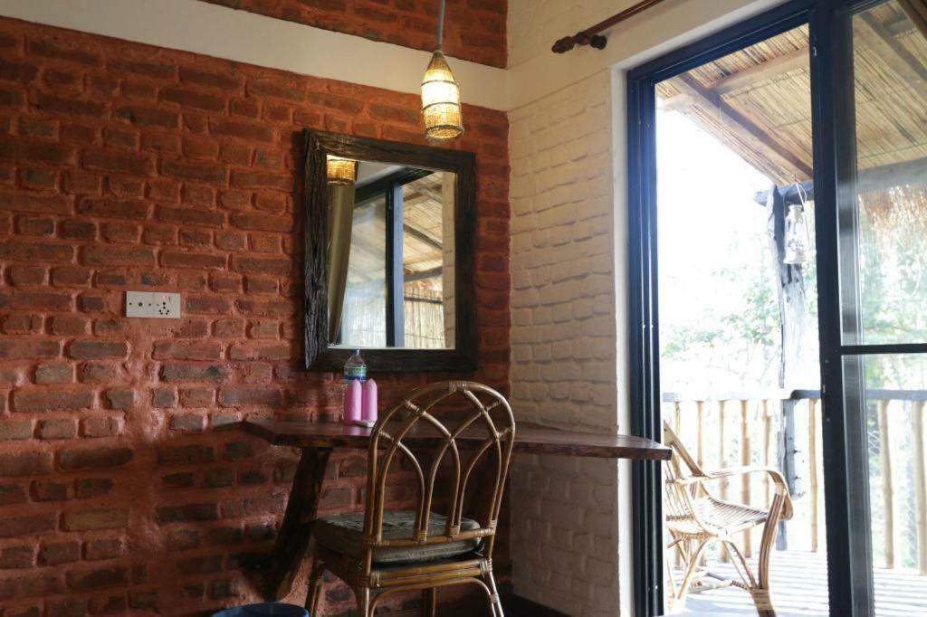 Siddhartha Wildlife Retreat Hotel Meghauli Екстериор снимка